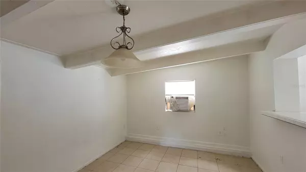 Tampa, FL 33619,1336 WARRINGTON WAY