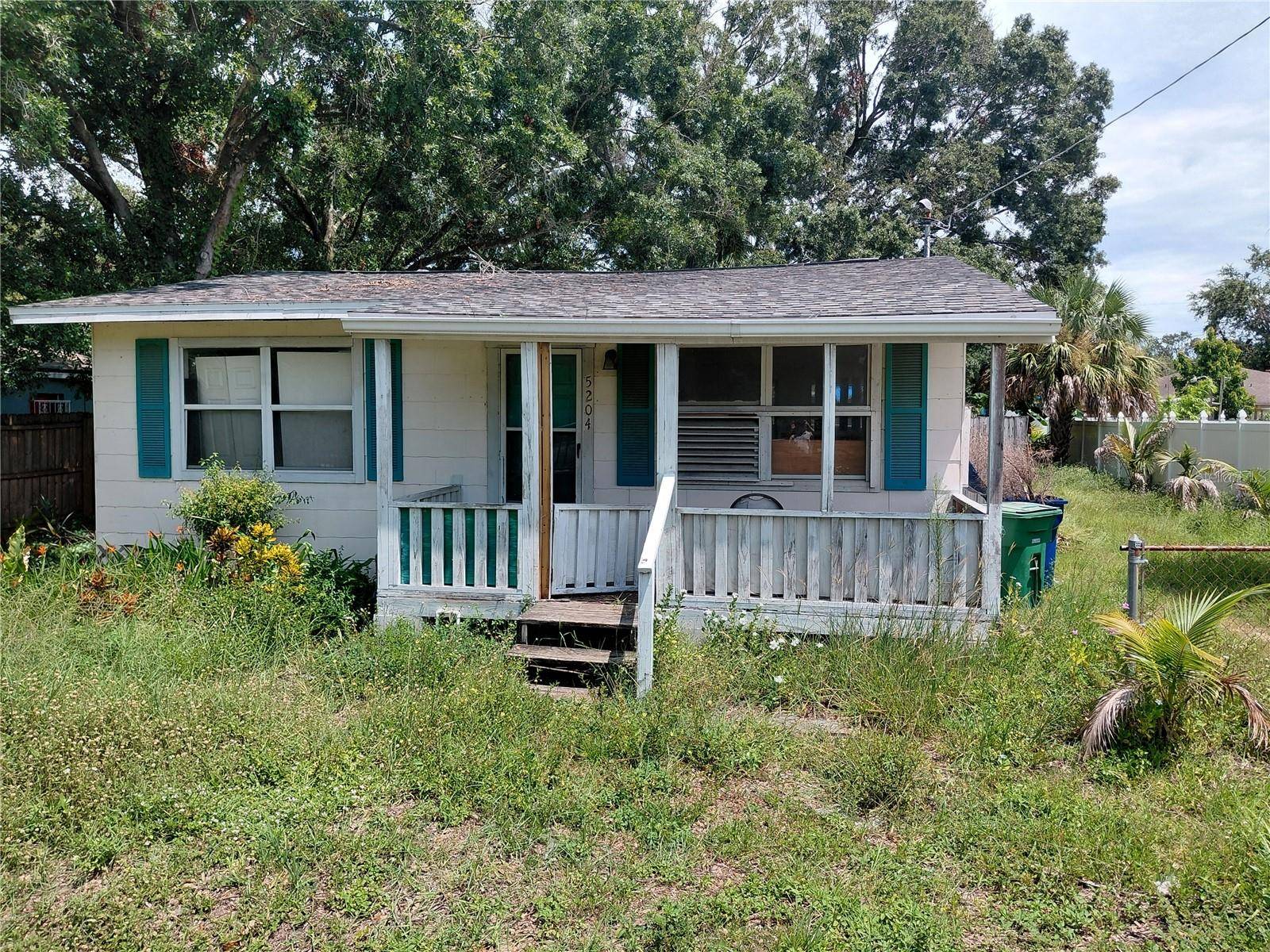 5204 E COLUMBUS DR, Tampa, FL 33619