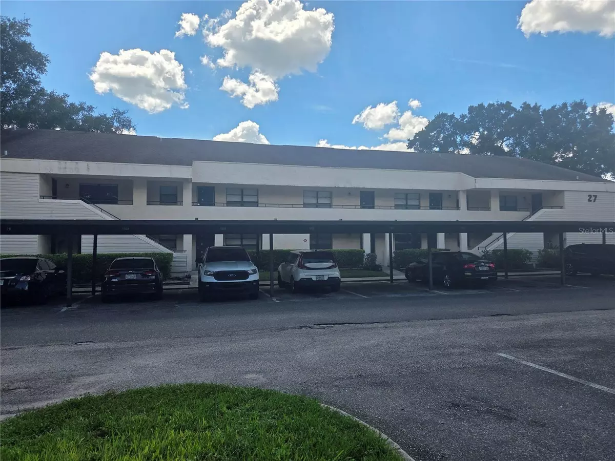 Tampa, FL 33617,7808 NIAGARA AVE #222