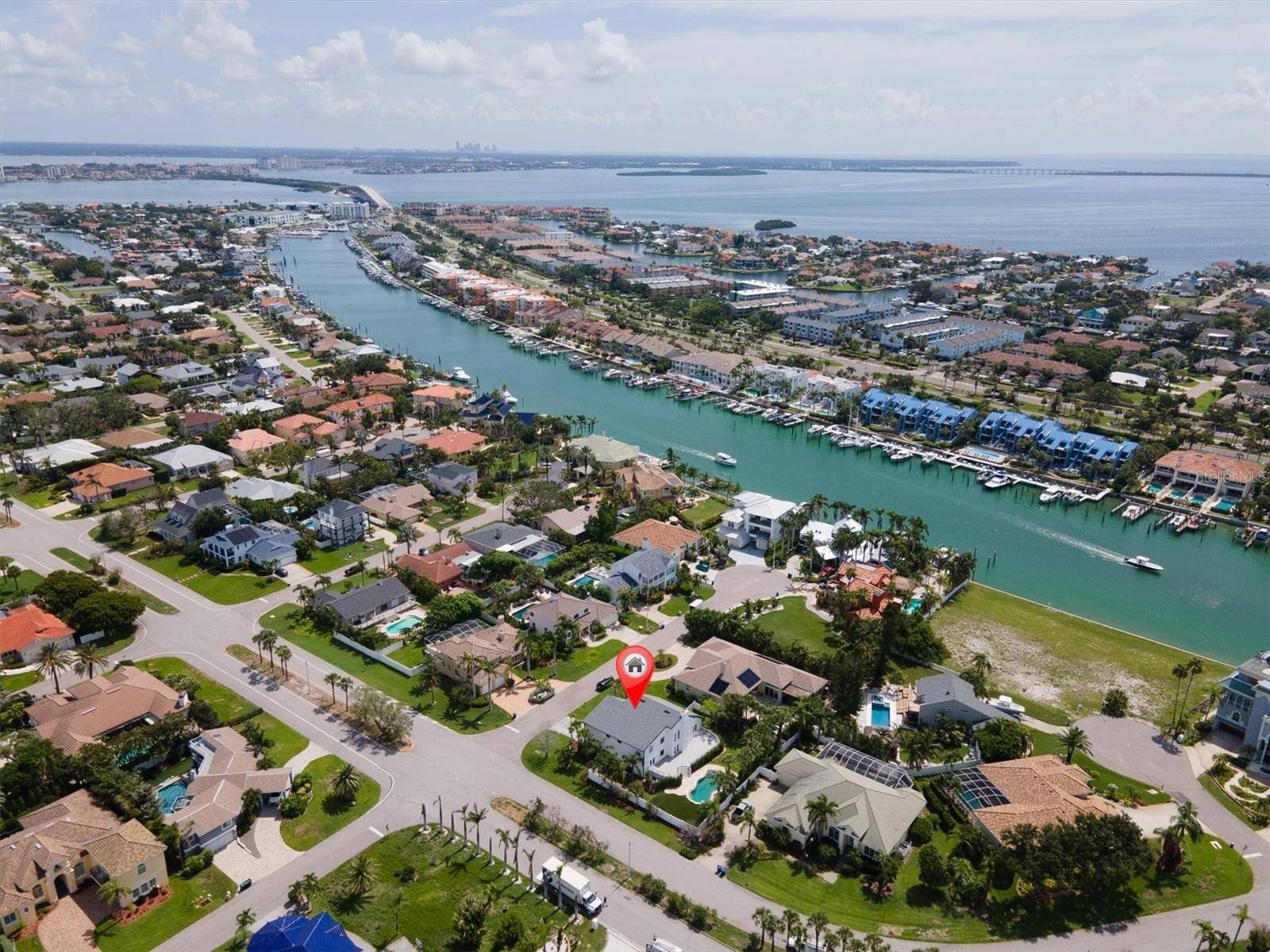 Tierra Verde, FL 33715,748 NINA DR