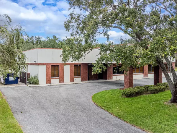Tampa, FL 33619,3820 COCONUT PALM DR