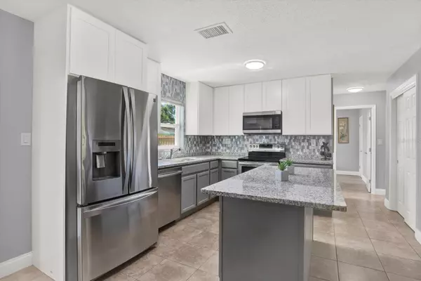 Tampa, FL 33616,6206 S ADELIA AVE