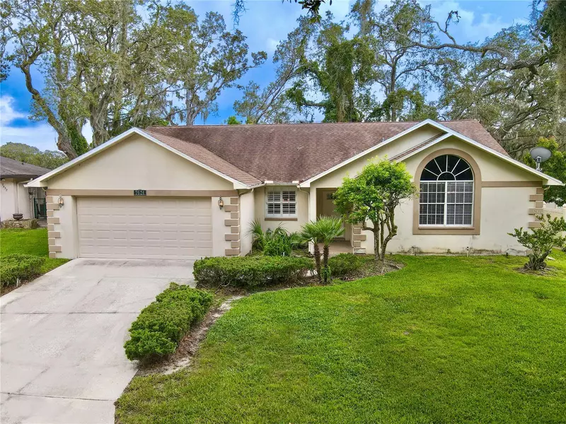 7624 LAKE FOREST CIR, Port Richey, FL 34668