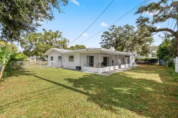 Clearwater, FL 33756,1717 FAULDS RD S