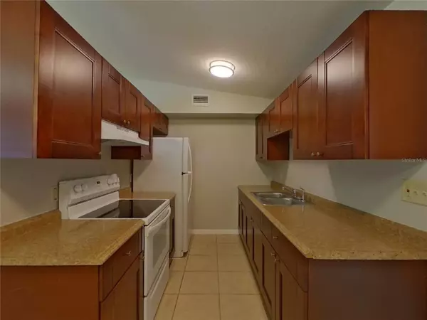 Largo, FL 33771,2869 WEBLEY DR