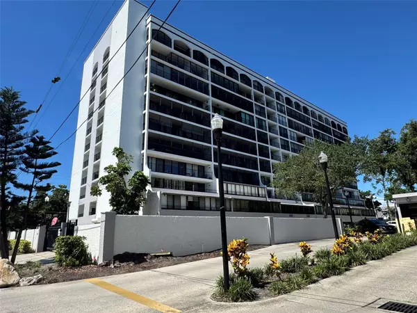 3211 W SWANN AVE #907, Tampa, FL 33609