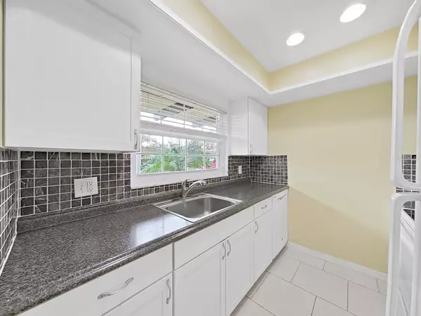 Dunedin, FL 34698,1701 PINEHURST RD #3E