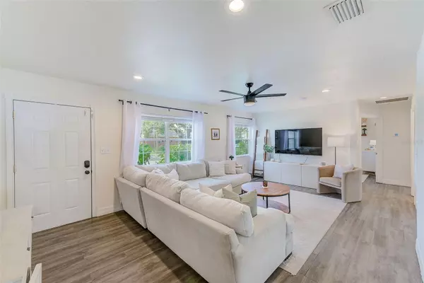 Tampa, FL 33611,4008 W WALLACE AVE