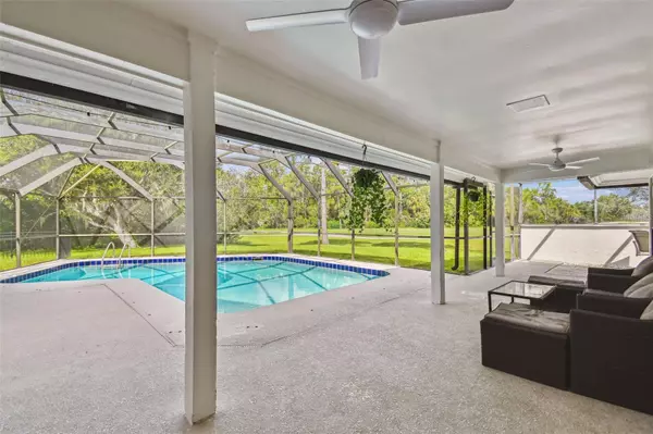 Oldsmar, FL 34677,90 CAMELIA CT