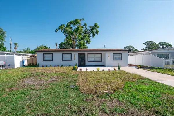 Tampa, FL 33615,8217 TANGLEWOOD LN
