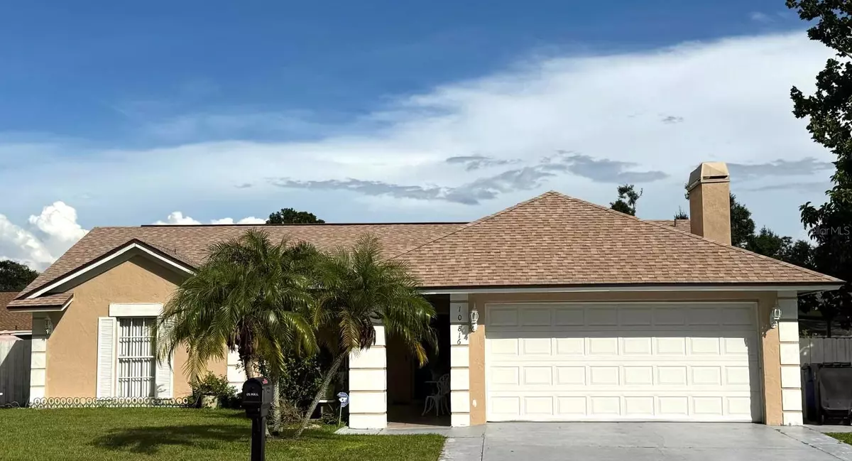 Tampa, FL 33624,10816 ROUNDVIEW LN
