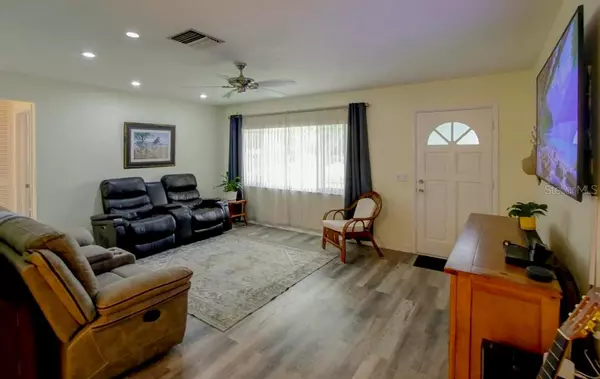 Clearwater, FL 33763,2321 BLACK OAK LN