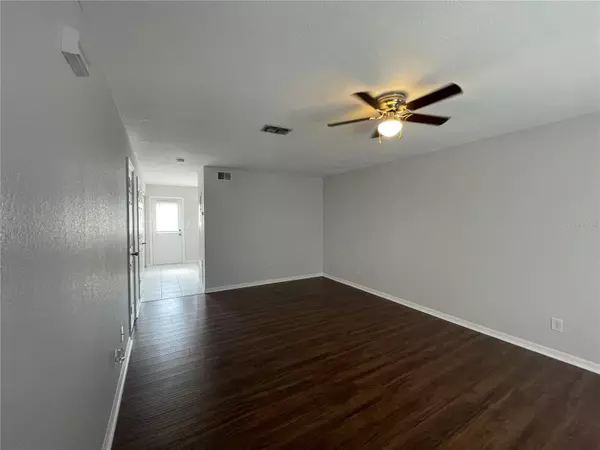 Dade City, FL 33525,13543 EMBASSY PARK CT