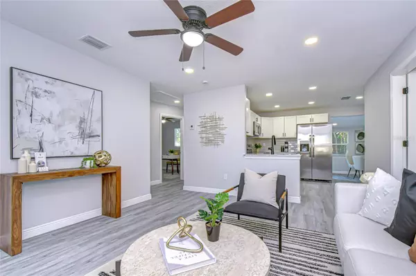 St Petersburg, FL 33713,4010 7TH AVE N