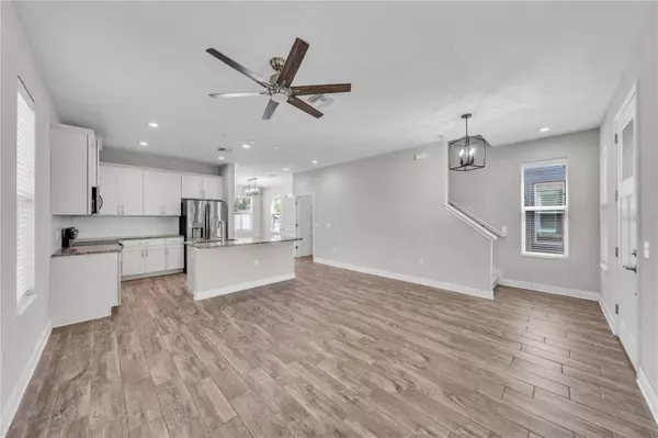 Tampa, FL 33607,3027 W SPRUCE ST