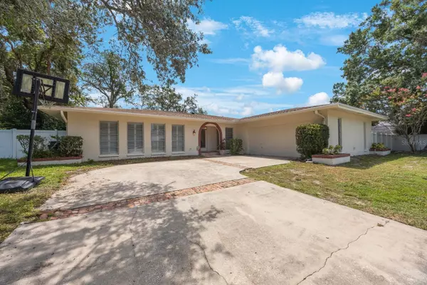 1655 SHEFFIELD DR, Clearwater, FL 33764