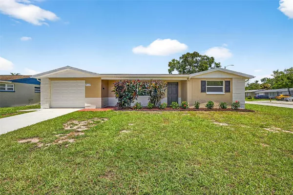 Holiday, FL 34690,5321 SPARROW DR