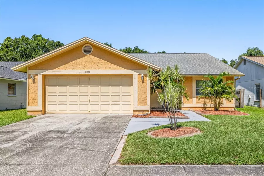 11817 CEDARFIELD DR, Riverview, FL 33579