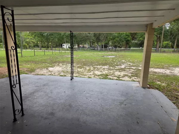 Dade City, FL 33523,39445 STATE ROAD 575