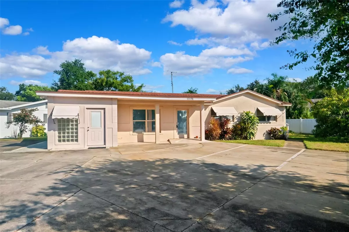 Seminole, FL 33772,10701 VILLAGE GREEN AVE
