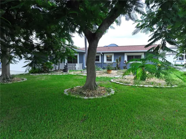 Tampa, FL 33634,3912 FONTAINEBLEAU DR