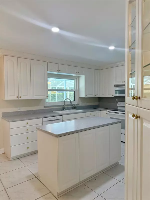 Dunedin, FL 34698,1260 PALM BLVD