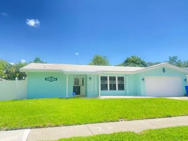 1271 OVERCASH DR, Dunedin, FL 34698