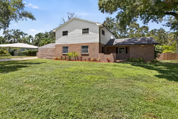 Valrico, FL 33596,2806 SPRINGDELL CIR