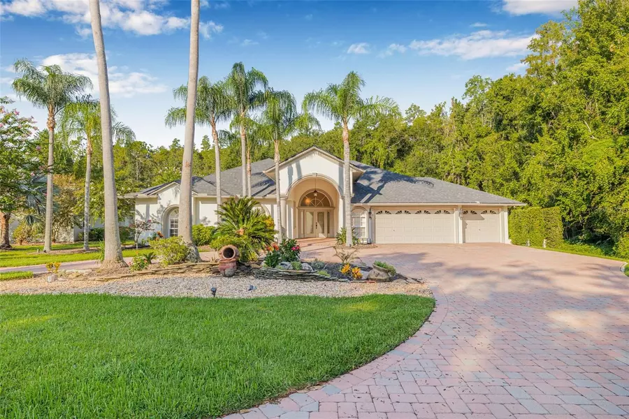 5243 FOXHUNT DR, Wesley Chapel, FL 33543