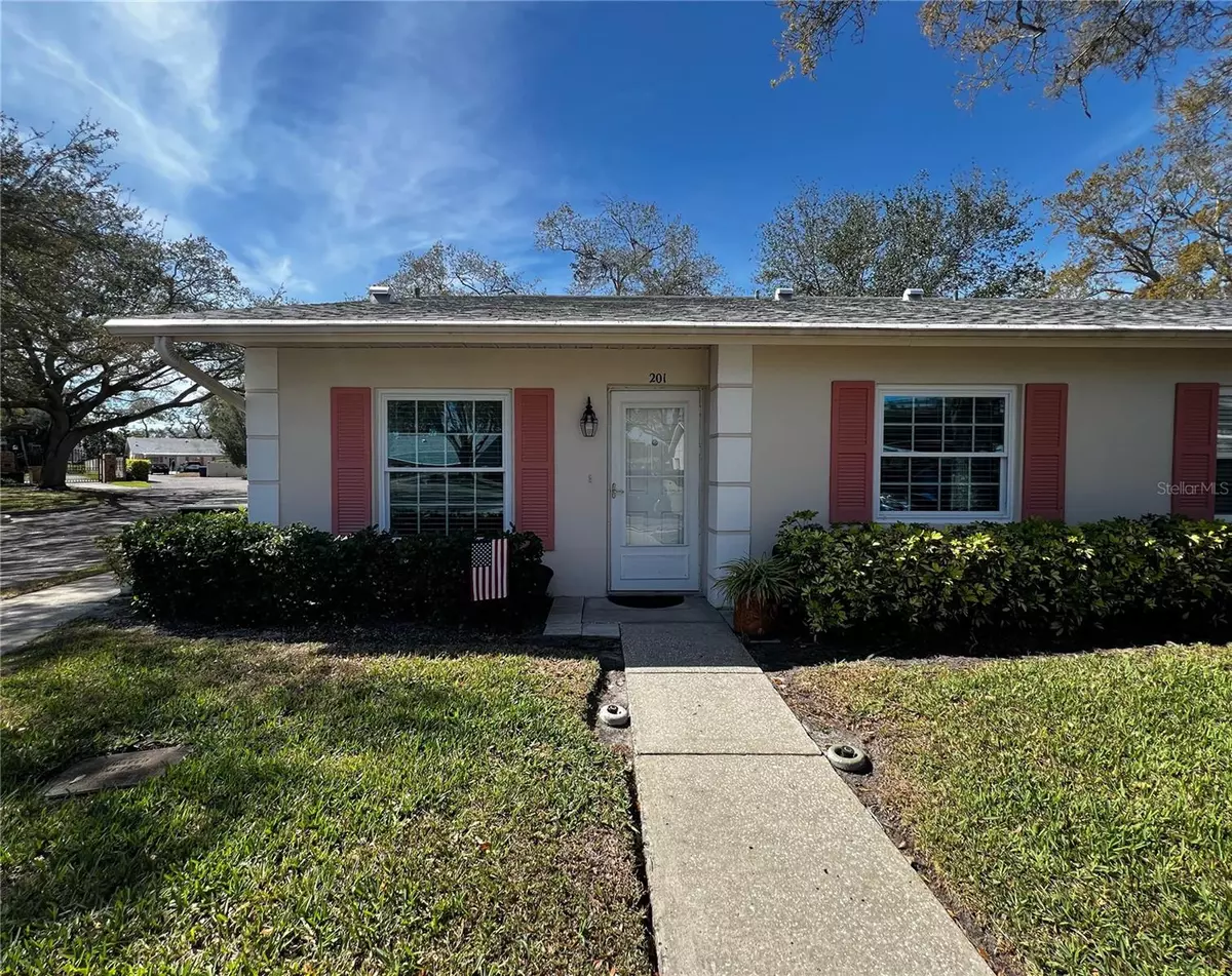 Clearwater, FL 33756,1535 NURSERY RD #201
