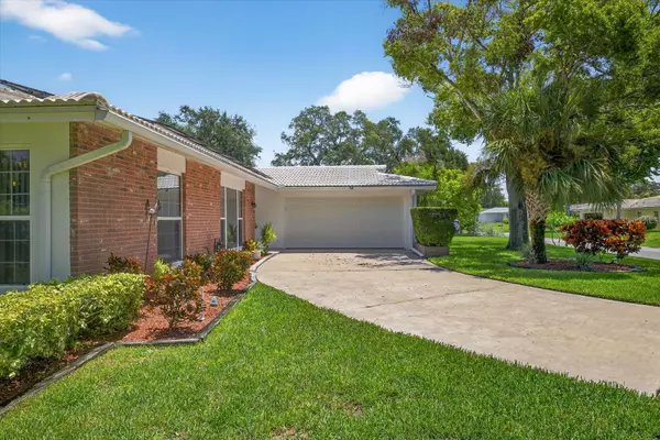 Dunedin, FL 34698,1228 INVERNESS DR