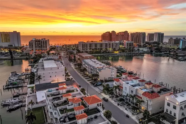 140 BRIGHTWATER DR #6, Clearwater Beach, FL 33767