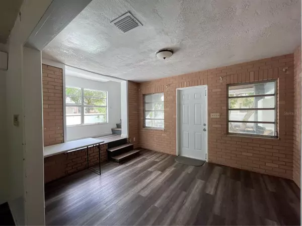 Tampa, FL 33607,1902 W NASSAU ST