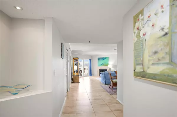 Indian Shores, FL 33785,18400 GULF BLVD #1512