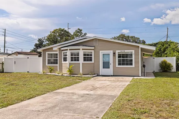 1593 76TH AVE N, St Petersburg, FL 33702
