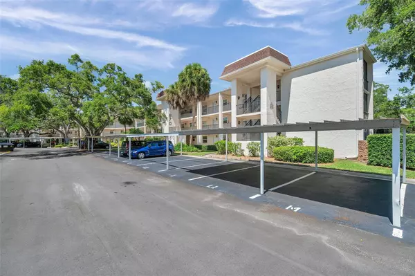 Dunedin, FL 34698,870 VIRGINIA ST #113