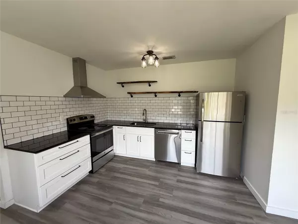 St Petersburg, FL 33709,5995 59TH WAY N