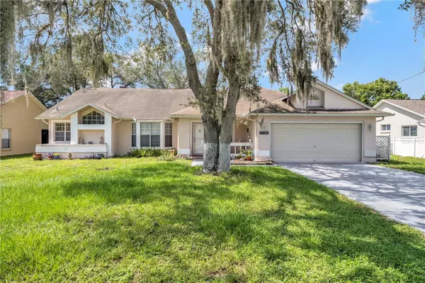 12196 BLUEFIELD ST, Spring Hill, FL 34609
