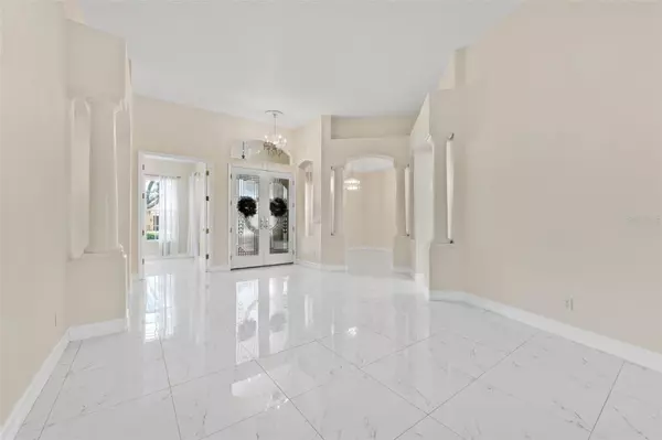 Tampa, FL 33612,10310 CARROLL COVE PL