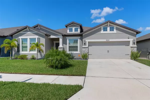 9539 IBIS GROVE BLVD, Wesley Chapel, FL 33545
