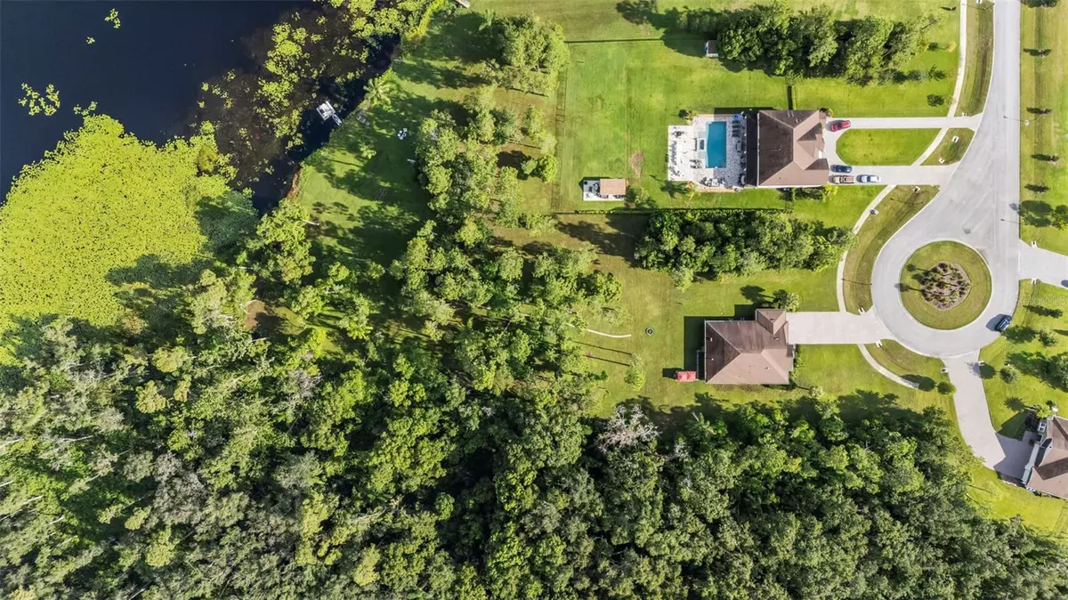 Lutz, FL 33549,17804 WATERWAY CREEK DR