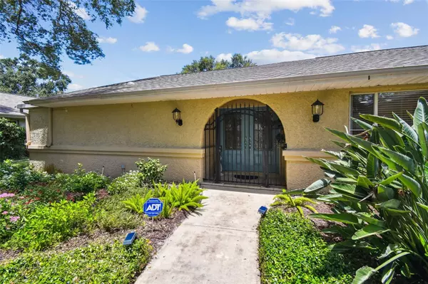 Palm Harbor, FL 34683,822 VILLAGE WAY