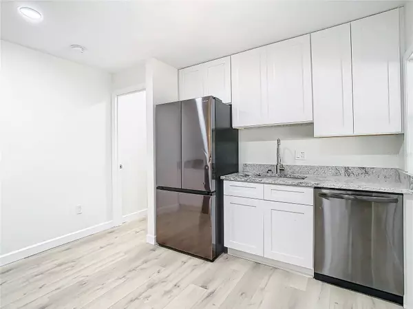 Tampa, FL 33610,2101 E ELLICOTT ST