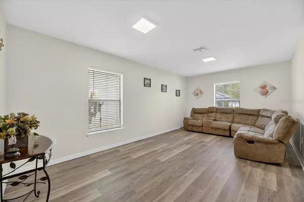 Riverview, FL 33579,11922 WINTERSET COVE DR