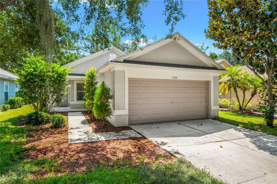 11933 WHISPER CREEK DR, Riverview, FL 33569