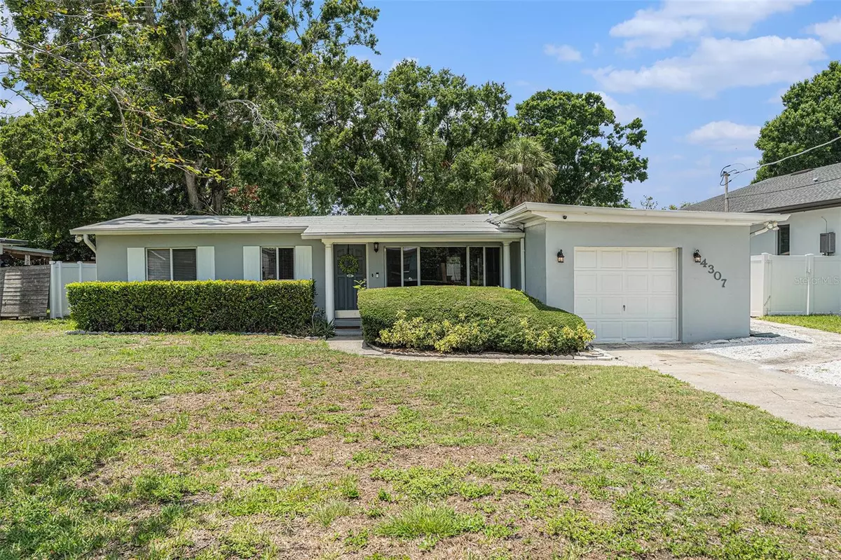 Tampa, FL 33611,4307 S THATCHER AVE