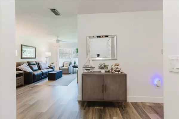 Dunedin, FL 34698,2700 BAYSHORE BLVD #5102