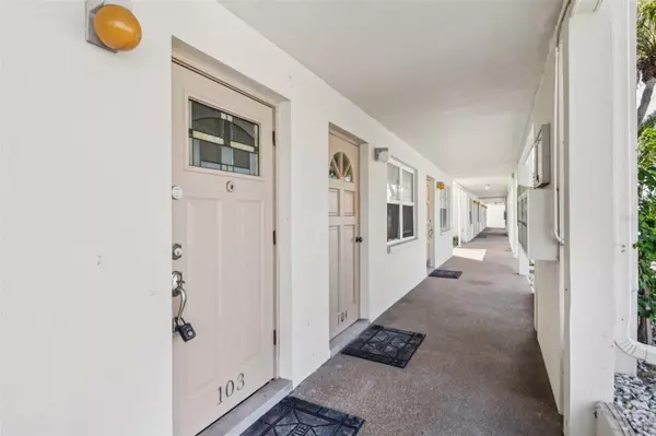 Madeira Beach, FL 33708,4565 DUHME RD #103