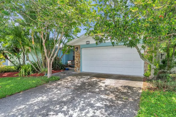 Largo, FL 33773,7346 118TH TER