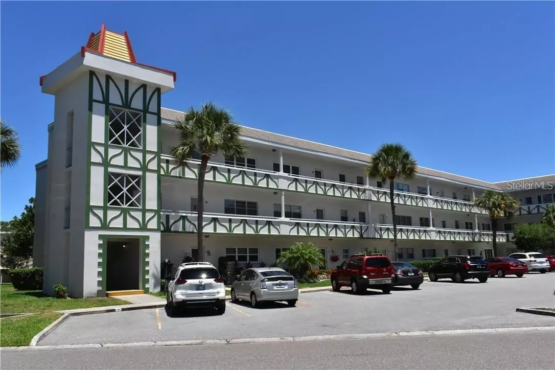 Clearwater, FL 33763,2440 WORLD PARKWAY BLVD #6